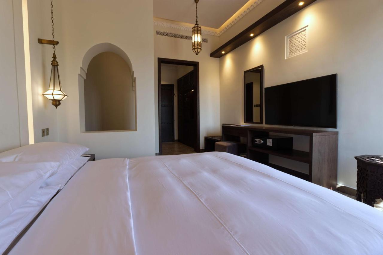 Al Badayer Retreat By Sharjah Collection Ξενοδοχείο Margham Εξωτερικό φωτογραφία A room at the hotel