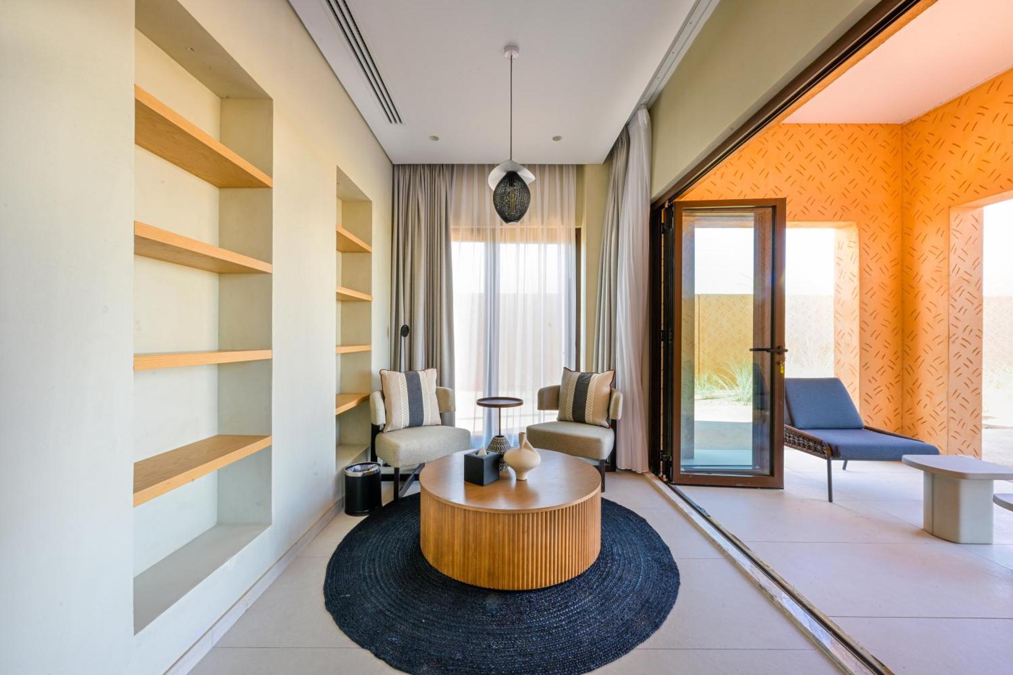 Al Badayer Retreat By Sharjah Collection Ξενοδοχείο Margham Εξωτερικό φωτογραφία A suite at the hotel