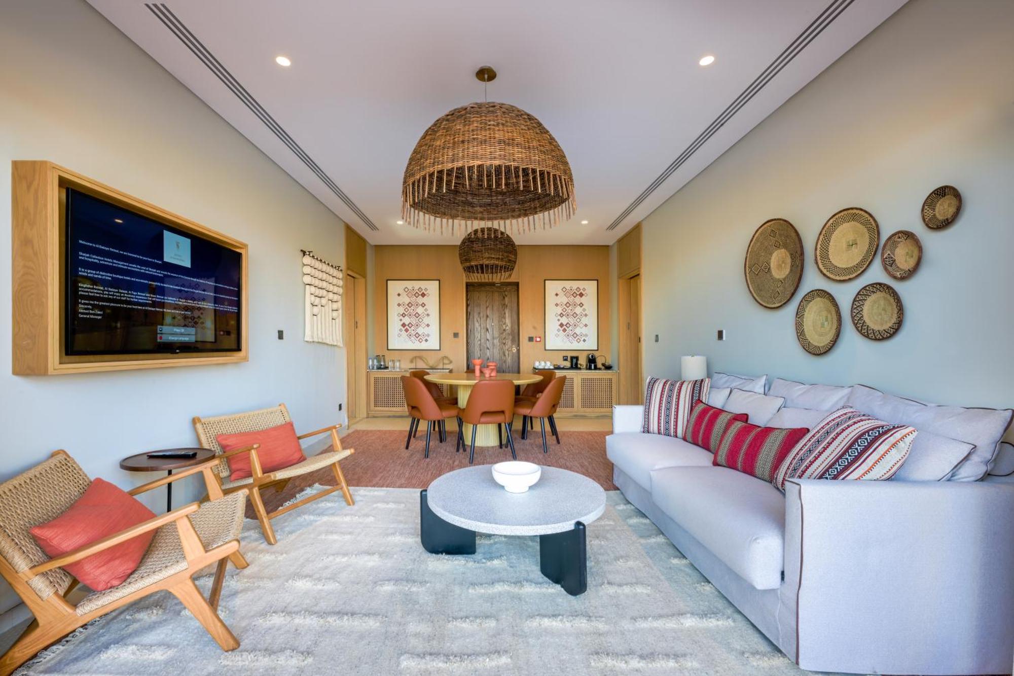 Al Badayer Retreat By Sharjah Collection Ξενοδοχείο Margham Εξωτερικό φωτογραφία The Living Room at the 1000 Museum