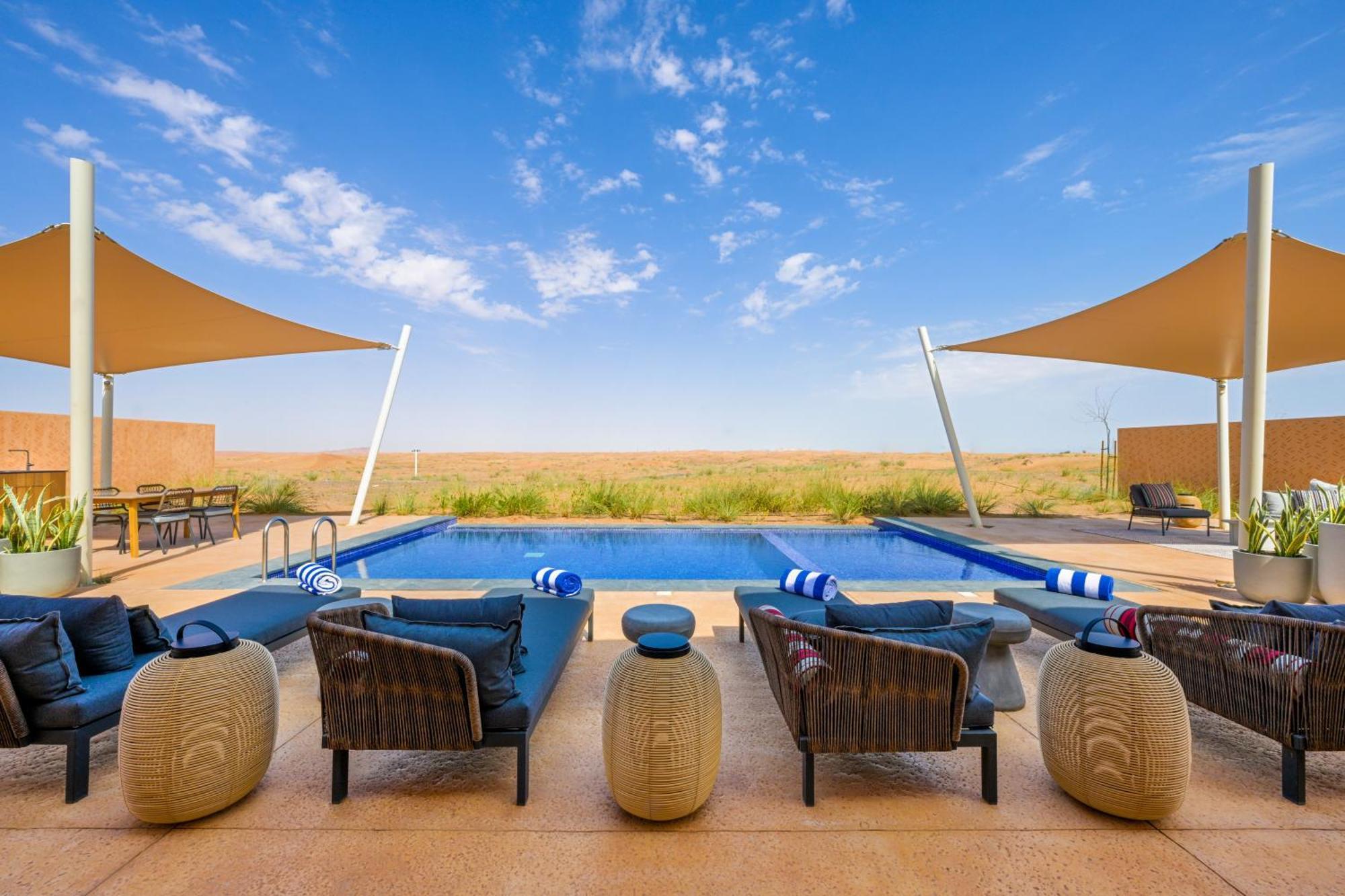 Al Badayer Retreat By Sharjah Collection Ξενοδοχείο Margham Εξωτερικό φωτογραφία The pool at the Al Maha Desert Resort