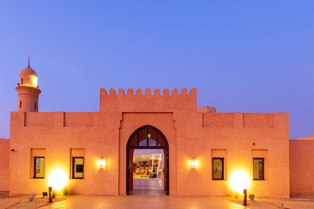 Al Badayer Retreat By Sharjah Collection Ξενοδοχείο Margham Εξωτερικό φωτογραφία Al-Jazair Palace