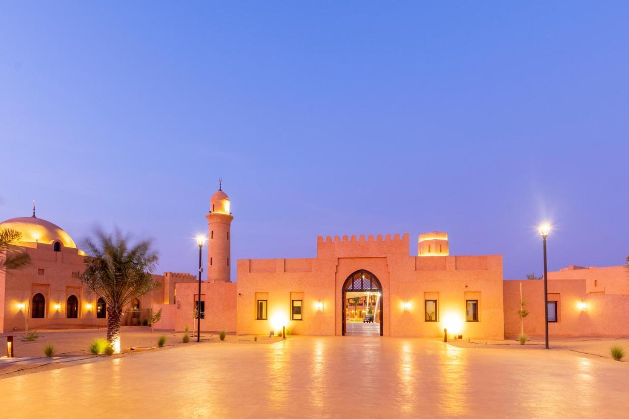 Al Badayer Retreat By Sharjah Collection Ξενοδοχείο Margham Εξωτερικό φωτογραφία Al-Qatif Palace