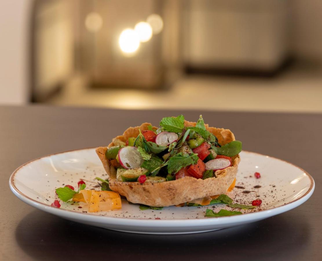 Al Badayer Retreat By Sharjah Collection Ξενοδοχείο Margham Εξωτερικό φωτογραφία Israeli salad